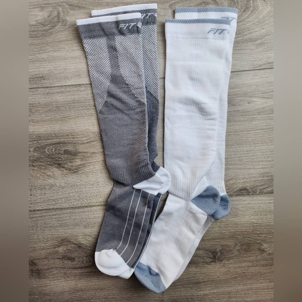Fitrell Compression Socks Gray and White